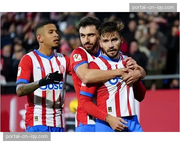 赫罗纳客场2-2战平阿拉维斯，博耶第89分钟绝平